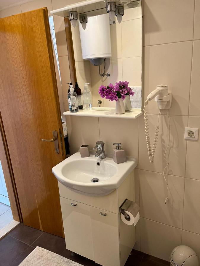 Studio Apartment Sol Mlini Exteriör bild